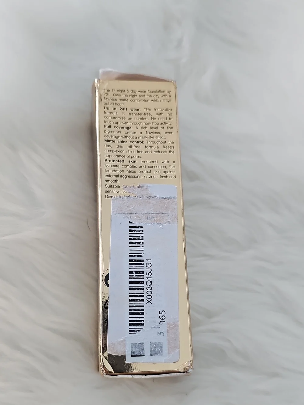 Yves Saint Laurent All Hours Foundation — Warm Bronze